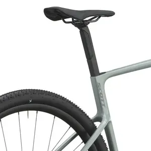 SCOTT ADDICT GRAVEL 40: gravel rápido com foco em liberdade e conforto, para sair do asfalto, manter ritmo e explorar sem olhar ao mapa Com fluidez e confiança.