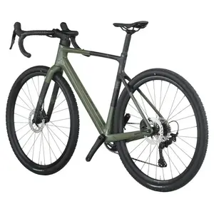 Com a Bicicleta SCOTT Addict Gravel 40 chega rápido à meta, com Quadro em Carbono HMF e Transmissão Shimano GRX RD-RX820 24 VL.
