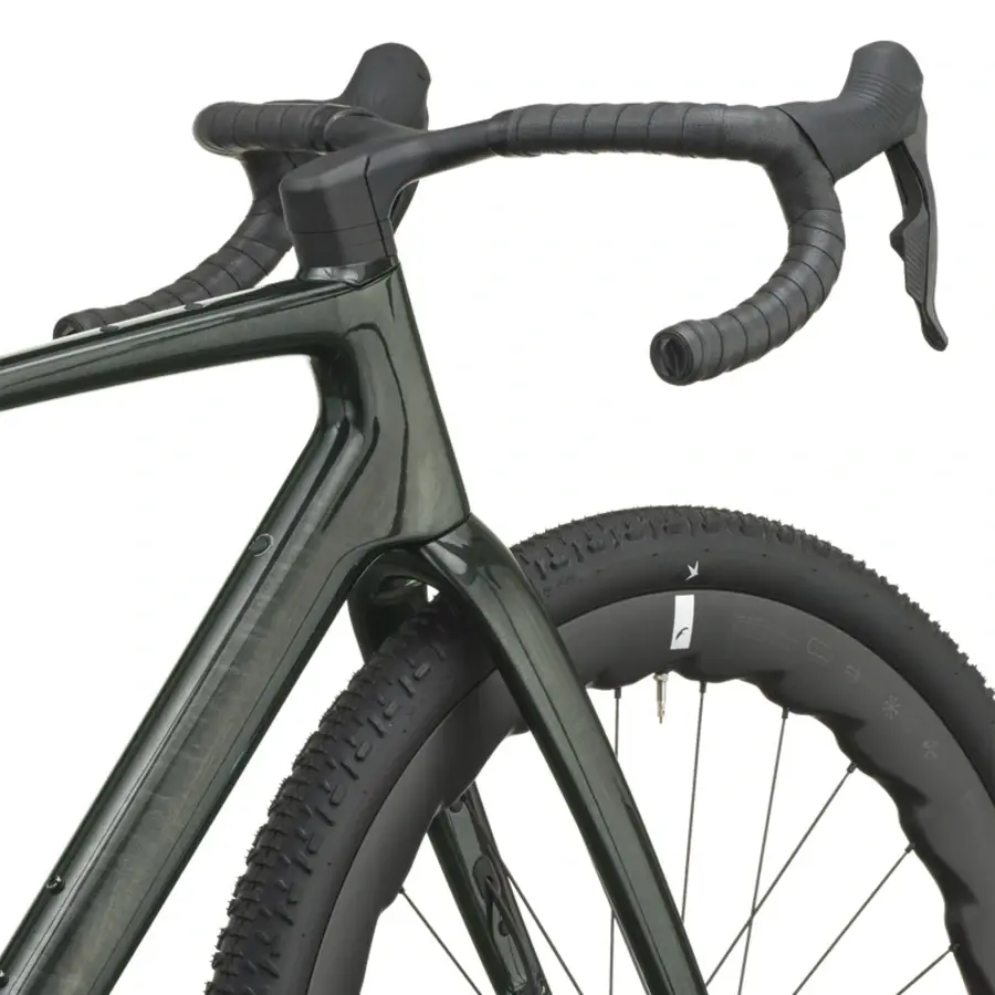 SCOTT ADDICT GRAVEL PREMIUM: gravel rápido com foco em liberdade e conforto, para sair do asfalto, manter ritmo e explorar sem olhar ao mapa. Com prazer.