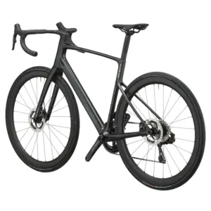 BICICLETA SCOTT ADDICT PREMIUM SCOTT ADDICT PREMIUM: estrada de performance com foco em leveza e eficiência, para subir forte, acelerar cedo e manter velocidade em ritmo alto.