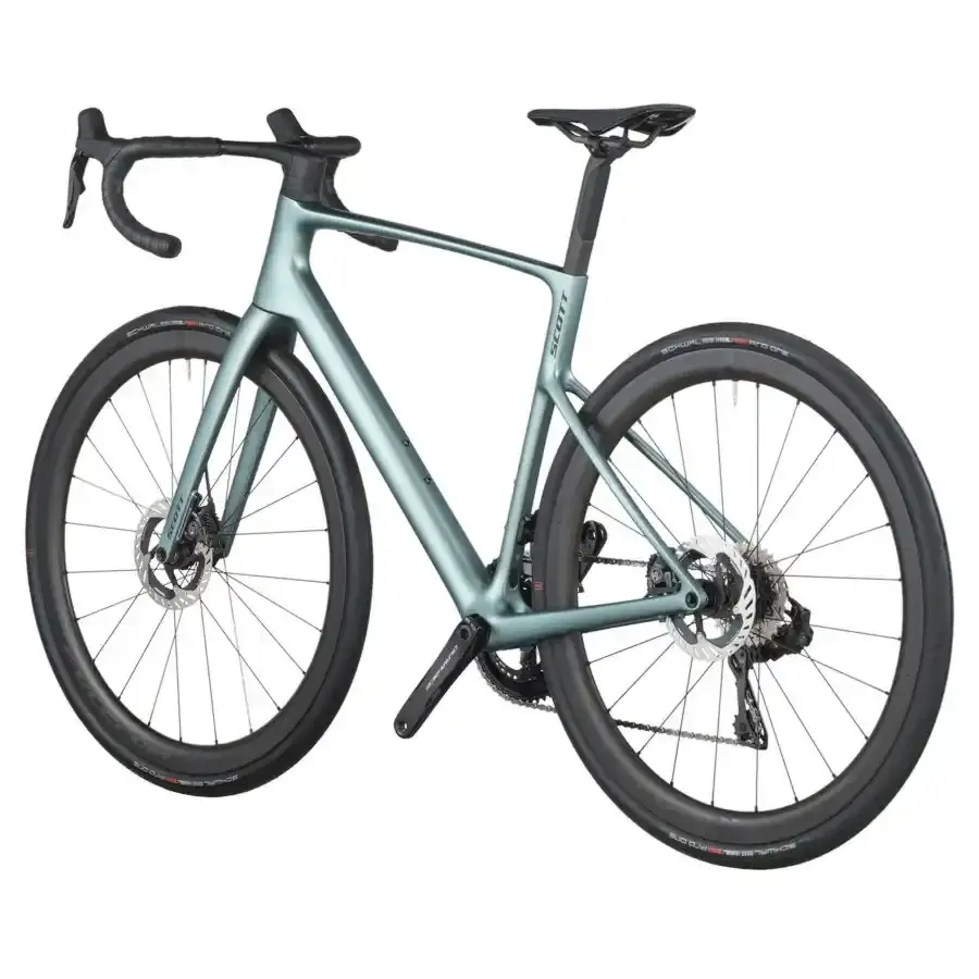 A Bicicleta SCOTT Addict Premium desafia a gravidade e eleva o desempenho com o seu Quadro Addict RC Carbono HMX e Transmissão Shimano Dura Ace Di2 Disc 24 VL.