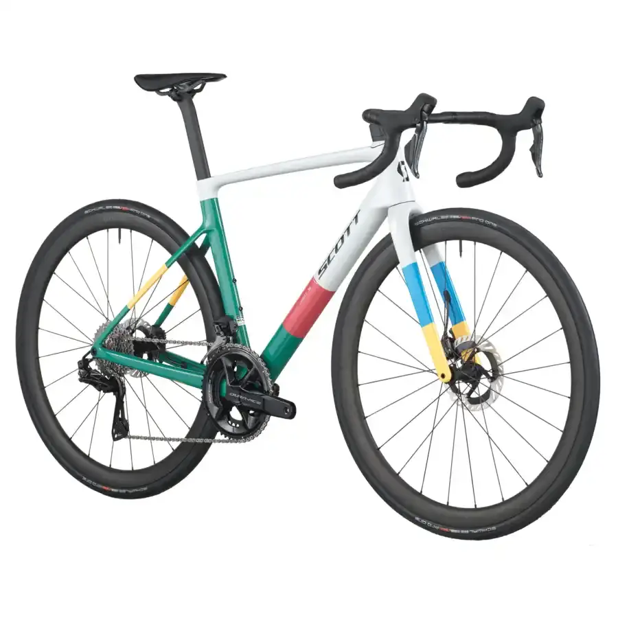 A Bicicleta SCOTT Addict RC Pro eleva o desempenho com o seu Quadro Addict RC em Carbono HMX e Transmissão Shimano Dura-Ace Di2 Disc 24 VL.