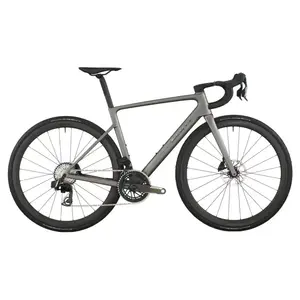 Descubra a Bicicleta SCOTT Addict RC Team eleva o desempenho com o seu Quadro Addict RC em Carbono HMX  e Transmissão SRAM FORCE AXS Disc 24 VL.