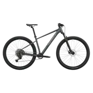 BICICLETA SCOTT CONTRAIL 20 SCOTT CONTRAIL 20: BTT recreativa para explorar caminhos, parques e trilhos fáceis sem pressão, conforto e confiança. Sensação fluida, simples e envolvente.