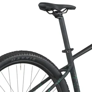 A Bicicleta SCOTT Contrail 20 tem Suntour XCT30-HLO, Quadro em Alloy e transmissão Shimano CUES 11 VL.