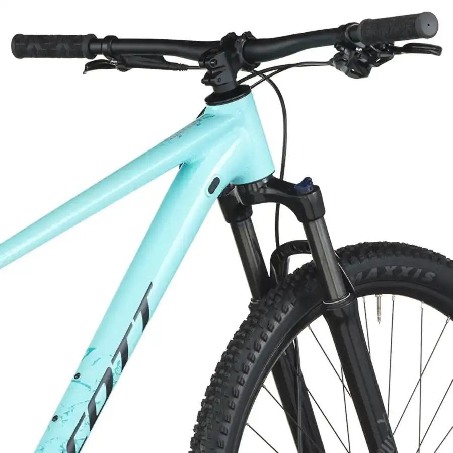 A Bicicleta SCOTT Contrail 20 tem Suntour XCT30-HLO, Quadro em Alloy e transmissão Shimano CUES 11 VL.