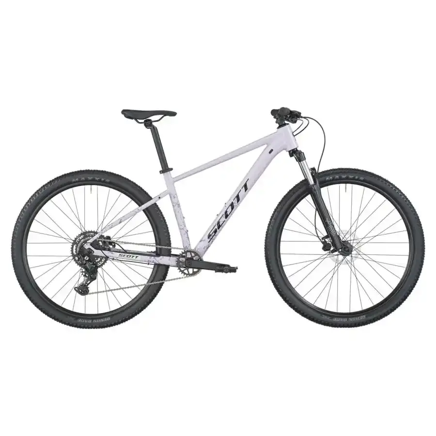 A Bicicleta SCOTT Contrail 30 tem Suntour XCE28, Quadro em Alloy e transmissão Shimano CUES 9 VL.