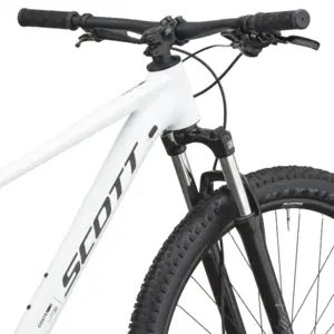 BICICLETA SCOTT CONTRAIL 40 SCOTT CONTRAIL 40: BTT recreativa para explorar caminhos, parques e trilhos fáceis sem pressão, conforto e confiança. Sensação fluida, simples e envolvente.