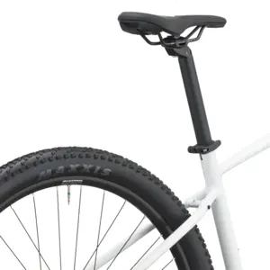 BICICLETA SCOTT CONTRAIL 40 SCOTT CONTRAIL 40: BTT recreativa para explorar caminhos, parques e trilhos fáceis sem pressão, conforto e confiança. Sensação fluida, simples e envolvente.
