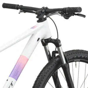 BICICLETA SCOTT CONTRAIL 40 SCOTT CONTRAIL 40: BTT recreativa para explorar caminhos, parques e trilhos fáceis sem pressão, conforto e confiança. Sensação fluida, simples e envolvente.