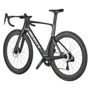 A Bicicleta SCOTT Foil RC 10 tem Quadro em Carbono HMX e transmissão Shimano Ultegra Di2 24 VL.