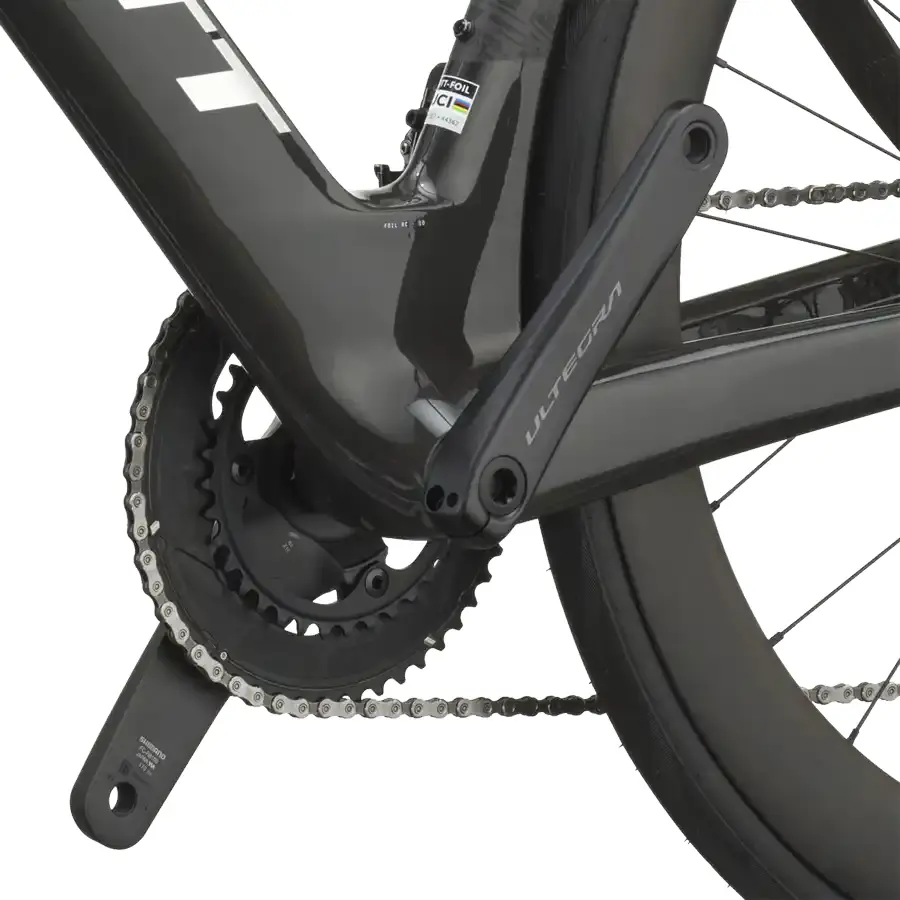 SCOTT FOIL RC 10: estrada aero para rolar depressa em terreno aberto e manter ritmo alto, velocidade e eficiência. Sensação fluida, simples e envolvente.