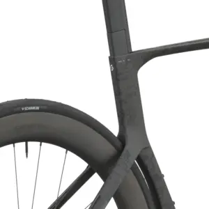 SCOTT FOIL RC 10: estrada aero para rolar depressa em terreno aberto e manter ritmo alto, velocidade e eficiência. Sensação fluida, simples e envolvente.