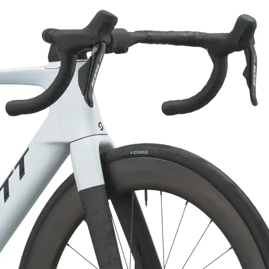 BICICLETA SCOTT FOIL RC 20 SCOTT FOIL RC 20: estrada aero para rolar depressa em terreno aberto e manter ritmo alto, velocidade e eficiência. Sensação fluida, simples e envolvente.
