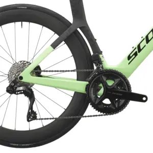 BICICLETA SCOTT FOIL RC 20 SCOTT FOIL RC 20: estrada aero para rolar depressa em terreno aberto e manter ritmo alto, velocidade e eficiência. Sensação fluida, simples e envolvente.