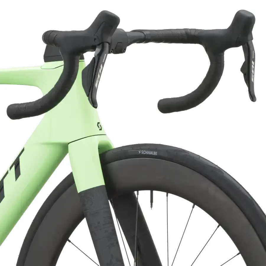 BICICLETA SCOTT FOIL RC 20 SCOTT FOIL RC 20: estrada aero para rolar depressa em terreno aberto e manter ritmo alto, velocidade e eficiência. Sensação fluida, simples e envolvente.