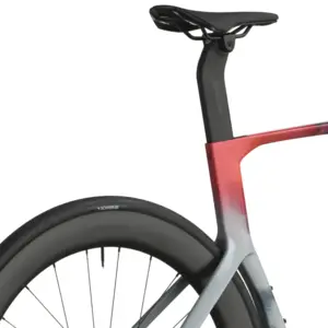BICICLETA SCOTT FOIL RC TRI SCOTT FOIL RC TRI: estrada aero para rolar depressa em terreno aberto e manter ritmo alto, velocidade e eficiência. Sensação fluida, simples e envolvente.