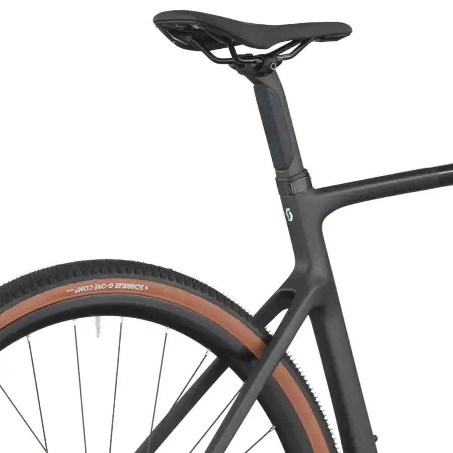 A Bicicleta SCOTT Metrix 10 vem equipada com Quadro em Carbono, Forqueta em Carbono e transmissão SRAM APEX 1x12 VL.