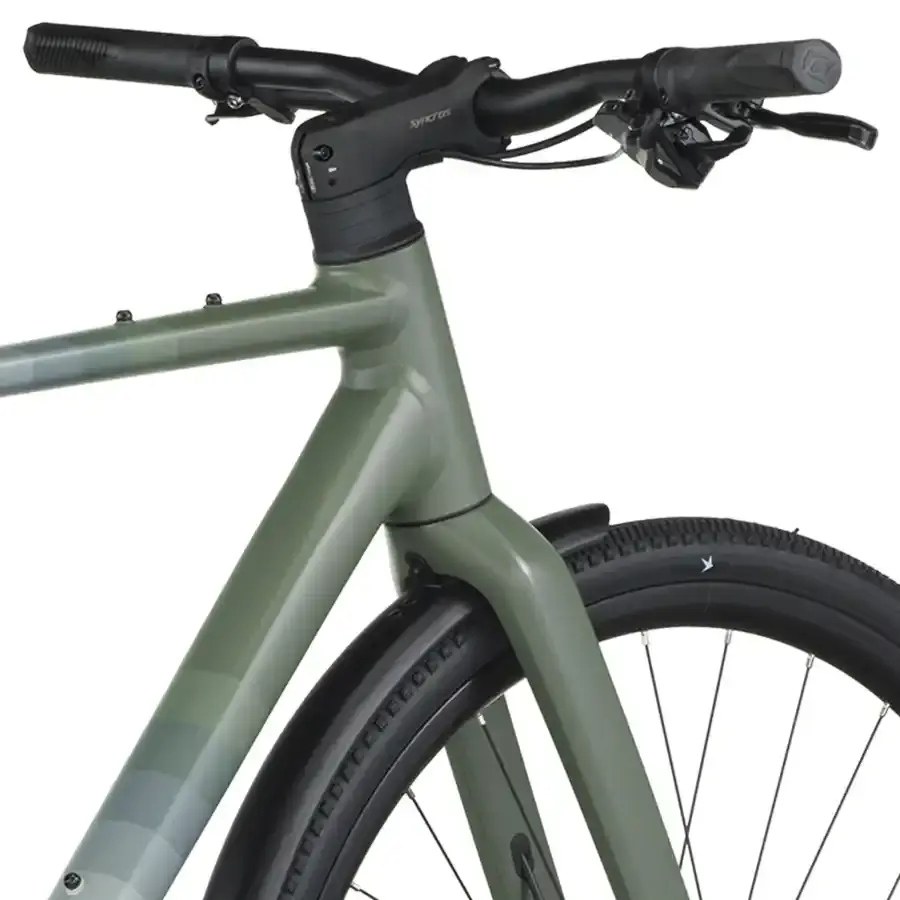 A Bicicleta  SCOTT Metrix 30 EQ é ideal para deslocações diárias e montanhas, vem equipada com Forqueta em Carbono e transmissão Shimano CUES 1x9 VL.