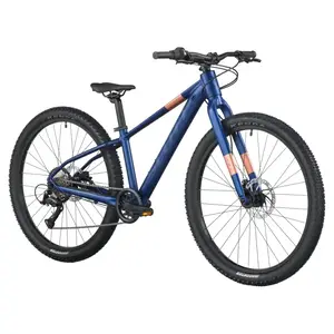 A Bicicleta SCOTT Scale 600, tem quadro compacto, rodas de 26", Shimano CS-HG400-8 11-40T 8VL e Tektro HD-M276 Disc. Hidráulico.