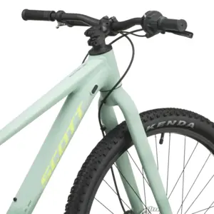 BICICLETA SCOTT SCALE 600 SCOTT SCALE 600: BTT hardtail com foco em eficiência e confiança, para rolar depressa, descobrir trilhos e manter a experiência simples Com fluidez e confiança.