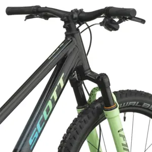 BICICLETA SCOTT SCALE PRO 400 SCOTT SCALE PRO 400: BTT hardtail com foco em eficiência e confiança, para rolar depressa, descobrir trilhos e manter a experiência simples. Com prazer.