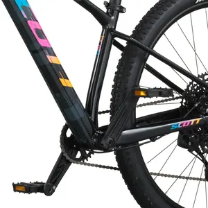A Bicicleta SCOTT Scale RC 700 é para crianças confiantes a andar de bicicleta com rodas de 27.5", SRAM NX Eagle 12VL e Shimano BR-MT410.