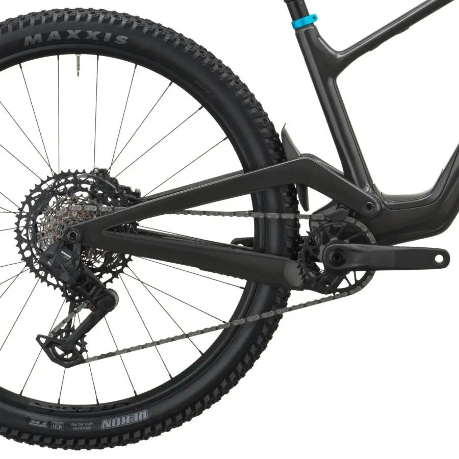 BICICLETA SCOTT SPARK DC 30 SCOTT SPARK DC 30: down-country com foco em ritmo e margem nas descidas, para subir com eficiência, descer com confiança e brincar mais no trilho.