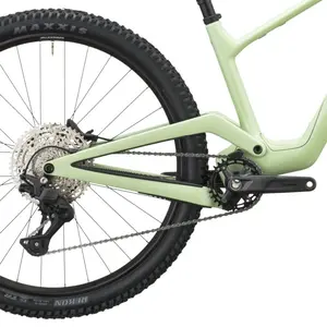 BICICLETA SCOTT SPARK DC 40 SCOTT SPARK DC 40: down-country com foco em ritmo e margem nas descidas, para subir com eficiência, descer com confiança e brincar mais no trilho.