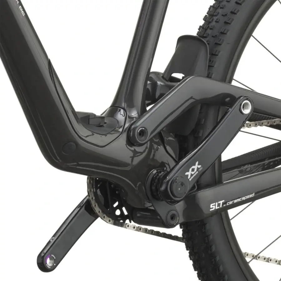 SCOTT SPARK DC FACTORY, down-country com ritmo e margem nas descidas, ideal para subir com eficiência, descer com confiança e brincar mais no trilho.
