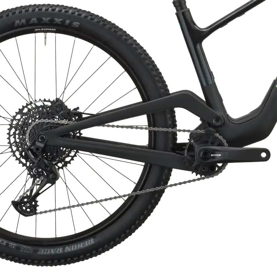 BICICLETA SCOTT SPARK PRO 700 SCOTT SPARK PRO 700, trail leve com controlo e conforto, ideal para ligar subidas, curvas e descidas com fluidez. Sensação fluida, simples e envolvente.