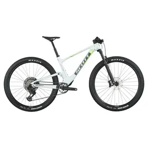 A Bicicleta SCOTT Spark RC Comp tem FOX 32 Float Rhythm, Quadro em Carbono HMF e transmissão SRAM Eagle 70 12 VL.