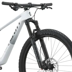 BICICLETA SCOTT SPARK RC COMP SCOTT SPARK RC COMP: XC rápido com foco em velocidade e precisão, para atacar subidas, descidas curtas e trilhos técnicos com controlo. Com prazer em cada.