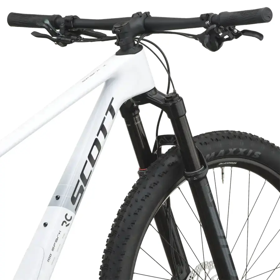 BICICLETA SCOTT SPARK RC COMP SCOTT SPARK RC COMP: XC rápido com foco em velocidade e precisão, para atacar subidas, descidas curtas e trilhos técnicos com controlo. Com prazer em cada.