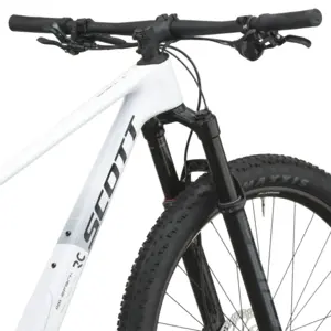 BICICLETA SCOTT SPARK RC COMP SCOTT SPARK RC COMP: XC rápido com foco em velocidade e precisão, para atacar subidas, descidas curtas e trilhos técnicos com controlo. Com prazer em cada.