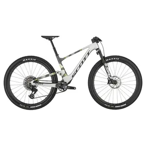Conheça a Bicicleta SCOTT Spark RC World Cup com Suspensão RockShox SID Ultimate e Flight Assistant Ultimate personalizado com 120 mm de curso.