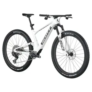 A Bicicleta SCOTT Spark RC World Cup Evo tem RockShox Flight Attendant, Quadro em Carbono HMX e transmissão SRAM XX SL AXS.