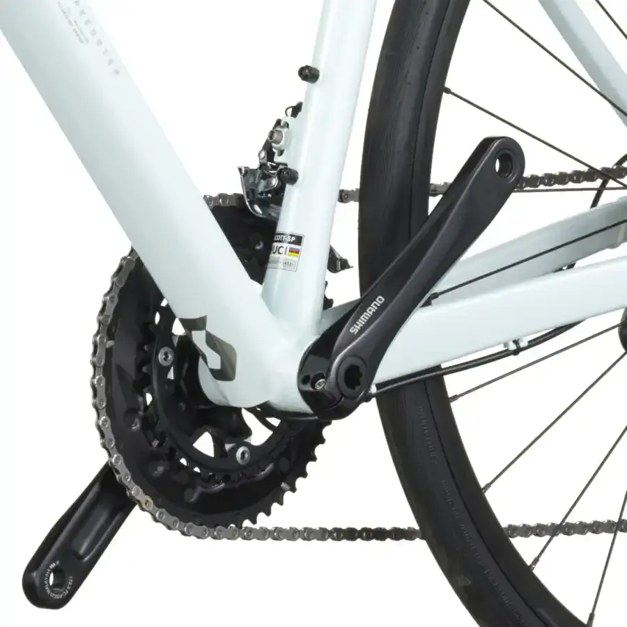 A Bicicleta SCOTT Speedster 10 tem Quadro em Alumínio, Forqueta Speedster Disc em Carbono e Shimano 105 de 24VL.