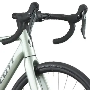 A Bicicleta SCOTT Speedster 20 tem Forqueta Speedster Disc Carbono e Shimano Tiagra Disc 20 VL.