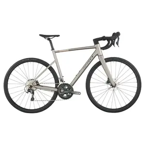 A Bicicleta SCOTT Speedster 20 tem Forqueta Speedster Disc Carbono e Shimano Tiagra Disc 20 VL.