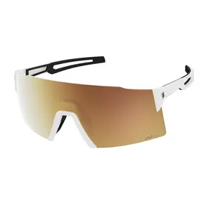 Os ÓCULOS DE SOL STRIDE COMPACT LS têm lente fotocromática e tecnologia de Lentes Amplifier LS.