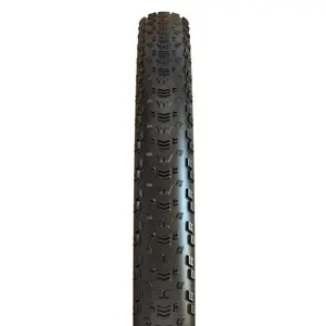 O PNEU MAXXIS ASPEN 29X2.25 MaxxSpeed/EXO/TR 120TPI FLANCO DOBRÁVEL tem um design de perfil baixo e leve, ideal para competir em Cross Country.