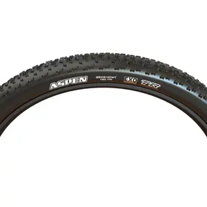 O PNEU MAXXIS ASPEN 29X2.25 MaxxSpeed/EXO/TR 120TPI FLANCO DOBRÁVEL tem um design de perfil baixo e leve, ideal para competir em Cross Country.