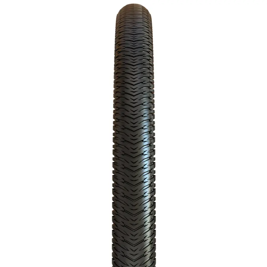 O PNEU MAXXIS DTH 26X2.3 60TPI FLANCO DOBRÁVEL oferece desempenho versátil, ideal para diferentes estilos de BMX, dirt jumping e pump track.