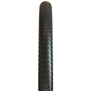 O PNEU MAXXIS DTH 26X2.3 60TPI FLANCO DOBRÁVEL oferece desempenho versátil, ideal para diferentes estilos de BMX, dirt jumping e pump track.