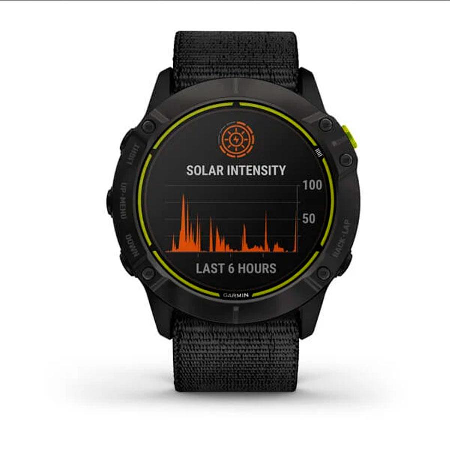 RELÓGIO GARMIN  Enduro Cinzento carbono em titânio revestido a DLC com bracelete UltraFit em nylon preta