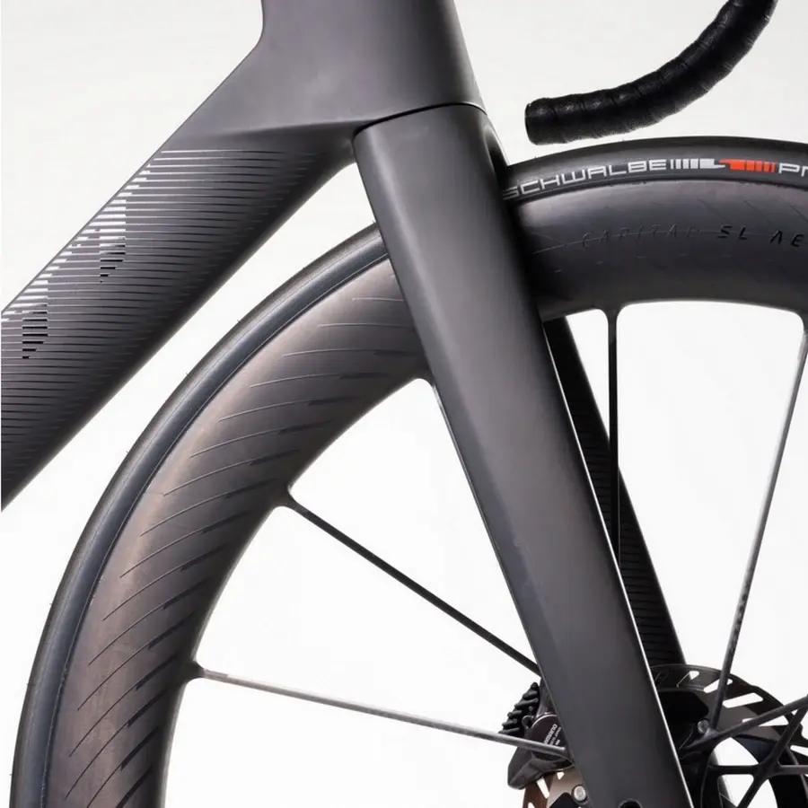 RODA DIANTEIRA SYNCROS CAPITAL SL AERO 60MM