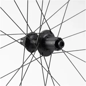 As rodas em CARBONO SYNCROS CAPITAL 1.0 60MM PAR são ideias para estrada e gravel.