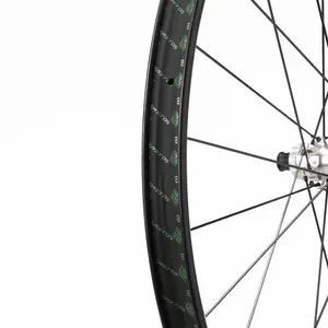 RODAS SYNCROS SILVERTON CF I RODAS SYNCROS SILVERTON CF I