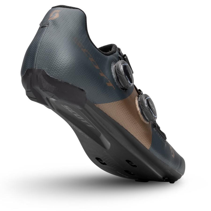 SAPATOS SCOTT ROAD RC PYTHON